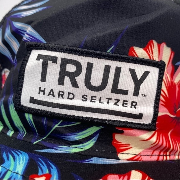 Truly Hard Seltzer Cap OS Trucker Cap Hibiscus Print - Picture 3 of 9